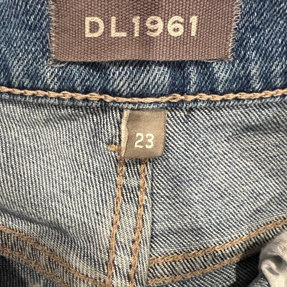 DL1961 VINTAGE PATTI STRAIGHT ANKLE JEAN SIZE 23 - Picture 11 of 11